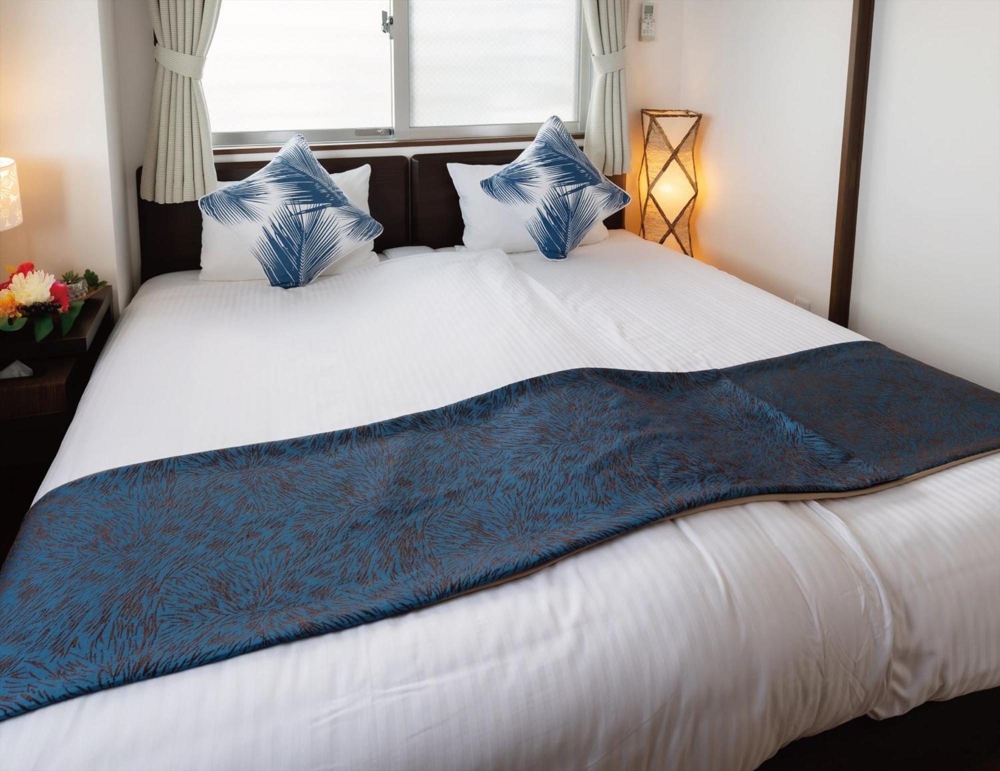 Zoe Resort The Sunset Village Okinawa Чятан Номер фото