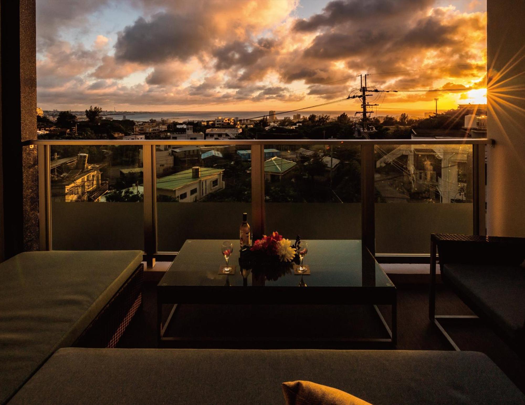 Zoe Resort The Sunset Village Okinawa Чятан Номер фото